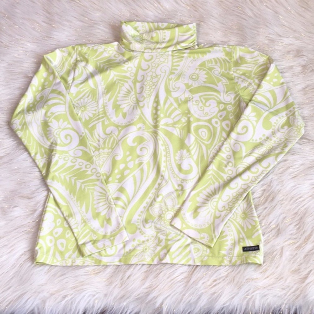 Athleta Light Green Turtle Neck Long Sleeve